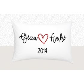   Kedvencetek ez a Neves párna a szerelmetek kezdetének évszámával